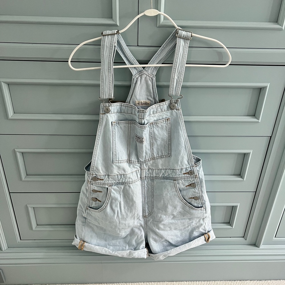 Levi’s VINTAGE WOMEN'S SHORTALLS